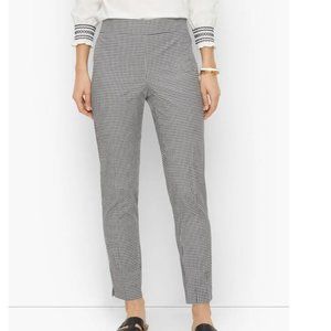 2/$20 Talbots Stretch Gingham Cropped Pants 12